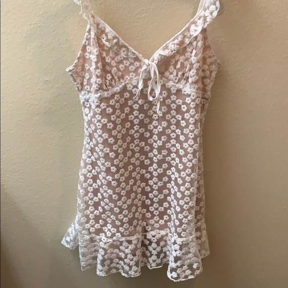 MAJORELLE Dresses & Skirts - Ruffle Mini Dress